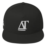 DREW TITAN: DT Flat Bill Cap (BLACK/WHITE)