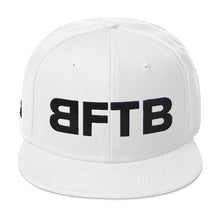 Load image into Gallery viewer, BFTB PURSE BID Snapback Hat (WHITE/BLACK)
